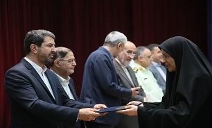 تصاویر/ آیین گرامی‌داشت مقام معلم در تویسرکان