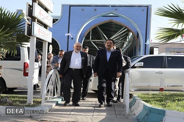 ادای احترام وزیر صمت به شهدای خوزستان