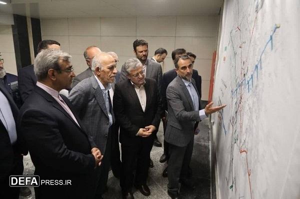 بازدید دستیار ویژه رئیس‌جمهور از ایستگاه باب‌الجواد (ع) مترو مشهد