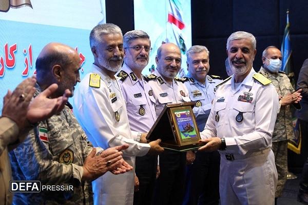 آیین تقدیر از کارکنان منتخب ستاد آجا در رزمایش مشترک ذوالفقار ۱۴۰۳ آجا برگزار شد