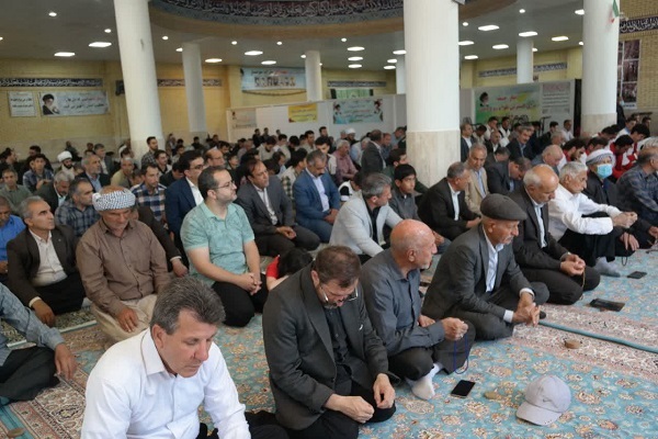تصاویر/ آیین عبادی سیاسی نماز جمعه در شهرستان ایوان