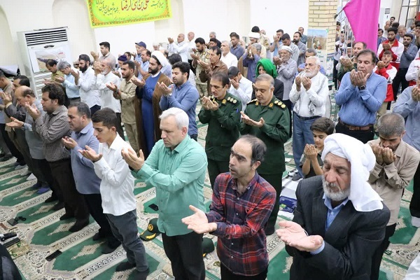تصاویر/اقامه نماز جمعه در شهرستان دهلران