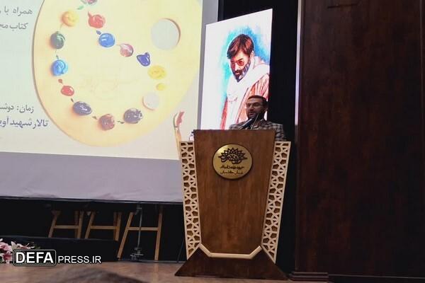 هنرمند نسبت به مسائل جامعه بی‌تفاوت نیست