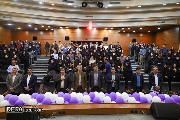 طرح «همیار معلم» در ۸۰۰ دبیرستان فارس اجرا می‌شود