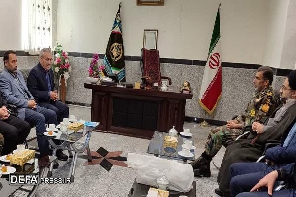 دیدار مدیر کل حفظ آثار دفاع مقدس و مقاومت استان اردبیل با فرمانده تیپ ۴۰ هجومی نزاجا