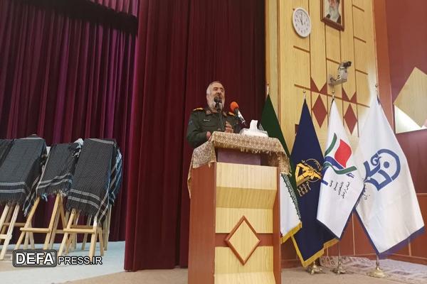 سردار بابازاده: هدف دشمن از ایجاد جنگ روانی، کمرنگ ساختن دستاوردهای انقلاب است