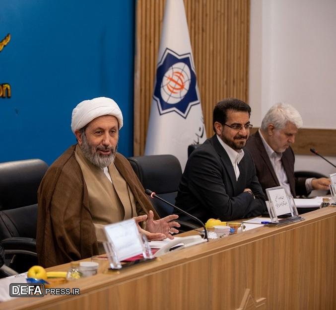 ایمانی‌پور: تاریخ ادبیات جهان بدون تردید مرهون زبان فارسی است