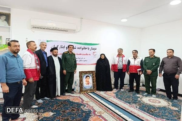 دیدار با خانواده امدادگر شهید «حسین تقی‌نژاد» به مناسبت هفته هلال‌احمر