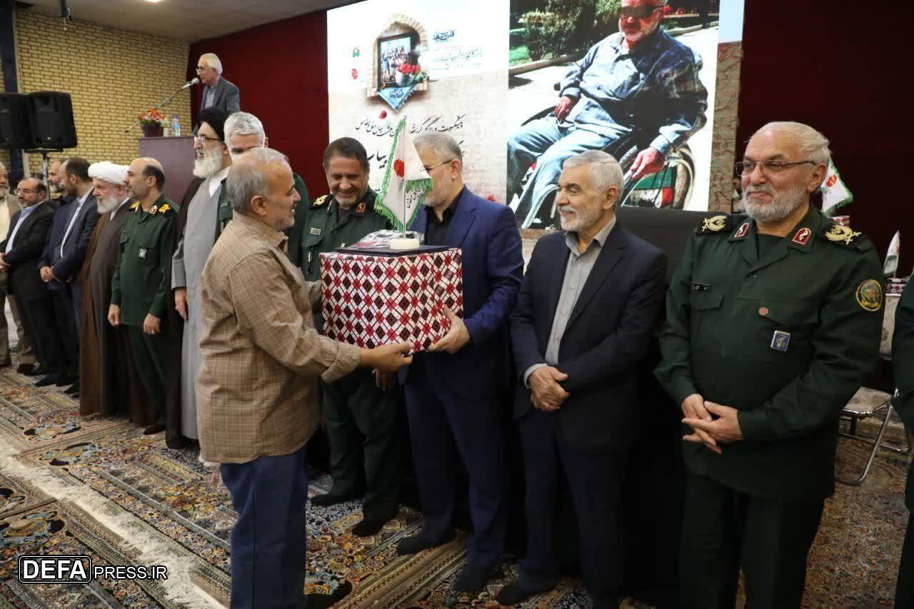 تصاویر/ بیست و هشتمین گردهمایی یادگاران دفاع مقدس در البرز با حضور سردار فضلی برگزار شد
