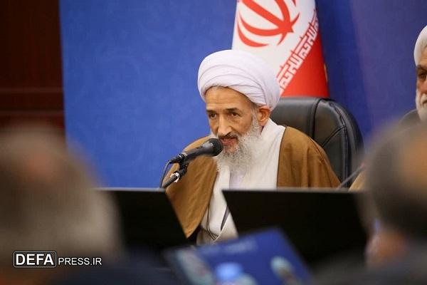 آیت الله محمدی لائینی: باید با فساد و ترک فعل‌ها مبارزه کرد