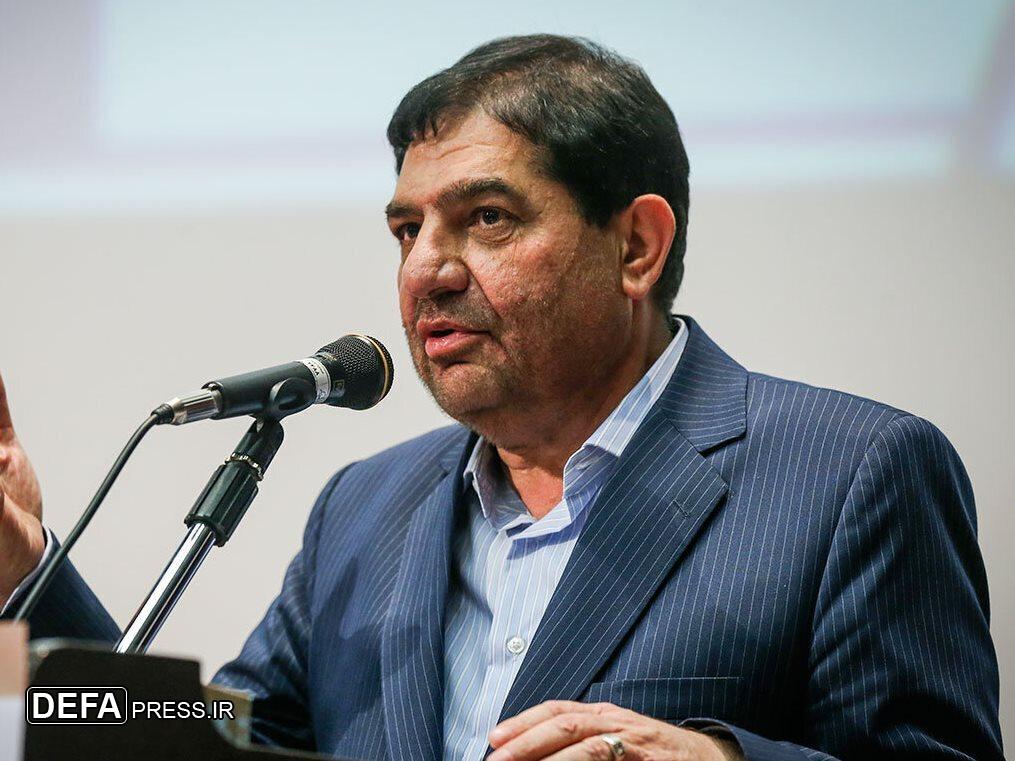 مخبر در جمع خبرنگاران: پنج- شش کشور از ریزگرد‌های نشأت گرفته از عربستان دچار رنج شده‌اند/دونالد ترامپ منطق ندارد 
