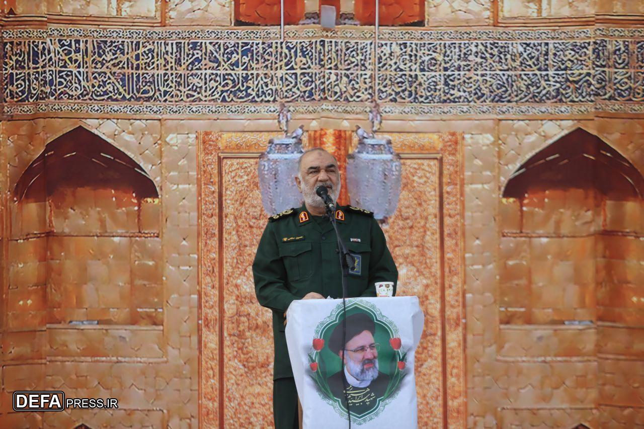 سرلشکر سلامی: به زودی از یک دستاورد عظیم دفاعی رونمایی می‌کنیم/ ملت ایران ترامپ را قاتل مهمترین قهرمان خود شهید قاسم سلیمانی می داند