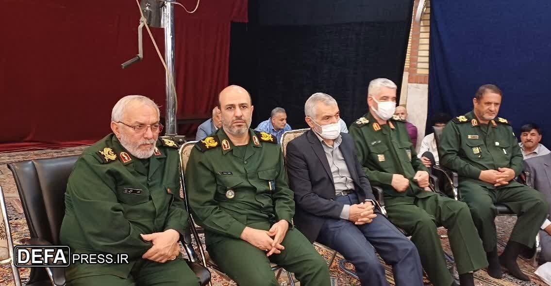 حضور پرشور فرماندهان عالی‌رتبه سپاه و پیشکسوتان در بیست‌وهشتمین گردهمایی یادگاران دفاع‌مقدس استان البرز