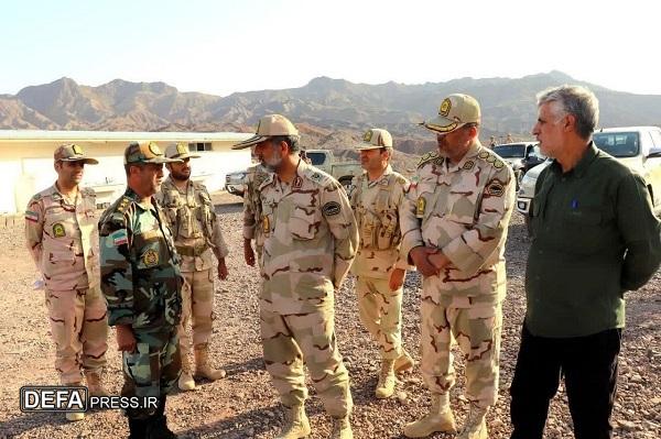 بازديد سرداراسدالهی از پروژه انسداد مرز و حوزه استحفاظی هنگ مرزی تایباد