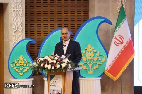 شهید آوینی با چاشنی عرفان و فلسفه، جنگ را روایت کرد
