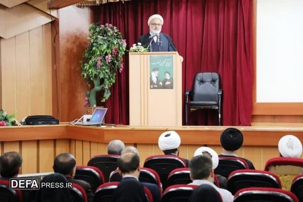 آیین رونمایی از دو عنوان کتاب رئیس جمهور شهید در یاسوج برگزار شد +تصاویر