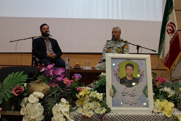 تصاویر/ یادواره شهدای دانشجوی دانشگاه آزاد اسلامی استان چهارمحال و بختیاری و پنج شهید گمنام دانشگاه