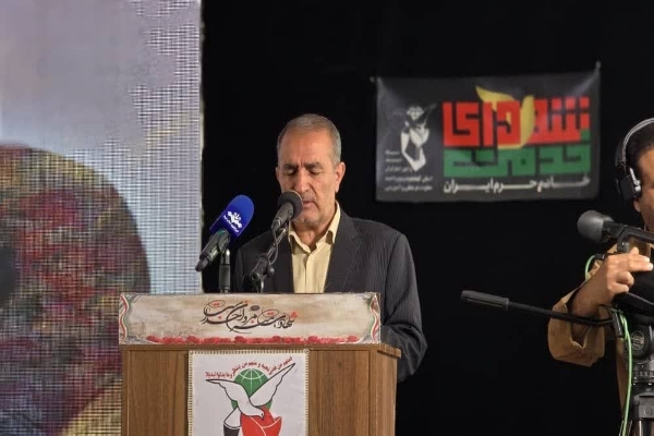 رحمانی: بزرگداشت شهدای خدمت، فرصتی برای ترویج گفتمان خدمت خالصانه در نظام اداری کشور است