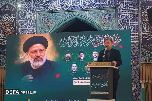 خدمت به مردم در اذهان و خاطره‌ها ماندگار است