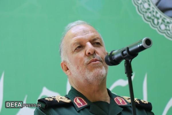فرمانده سپاه صاحب‌الزمان (عج): سپاه مأمور حفظ انقلاب و خدمت به مردم است
