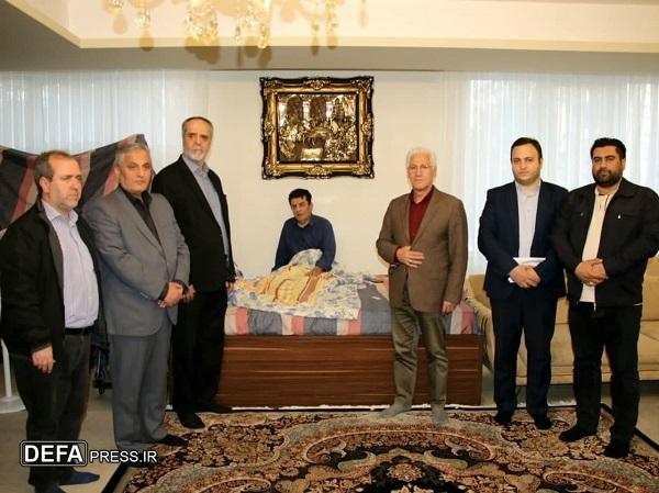 ​​​​​​​عیادت مدیرکل بنیاد شهید آذربایجان شرقی از 2 خانواده شهید و جانباز و یک همکار بازنشسته در تبریز