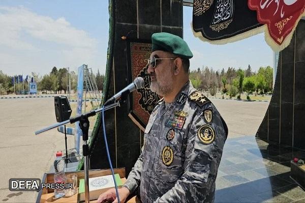 گرامیداشت و معرفی شهدا برای جوانان یک نوع جهاد تبیین است
