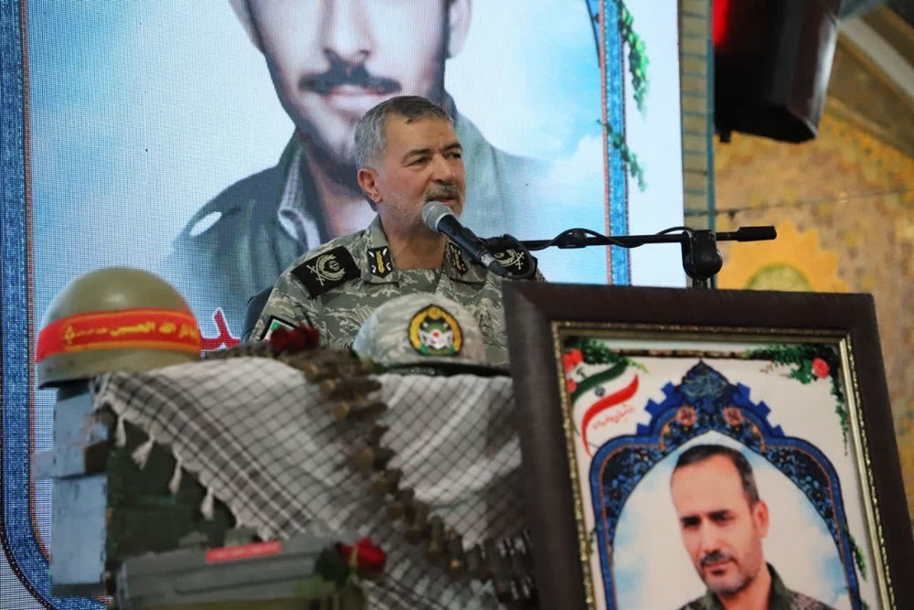 امیر محمدرضا فولادی: شهدا، پیامی روشن برای نسل آینده