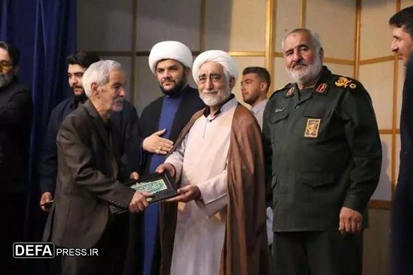 فرمانده قرارگاه عاشورا: خدمت بی‌منت، ایثار و فداکاری در مسیر توسعه و سربلندی کشور ضروری است