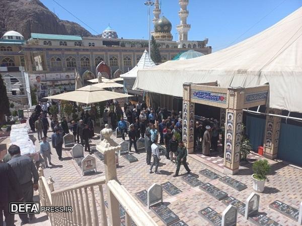 تشییع پدر شهیدان خیامی در کرمان+فیلم