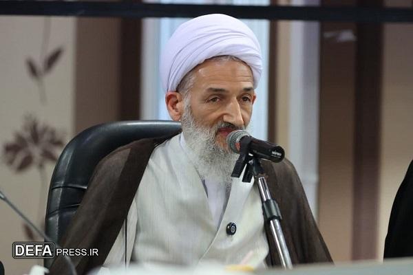 آیت الله محمدی لائینی: گسترش فعالیت‌های قرآنی به توسعه فرهنگ قرآنی منتهی می‌شود‌