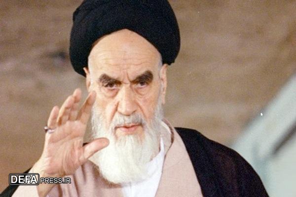 اندیشه های امام خمینی (ره) در جامعه تبیین شود