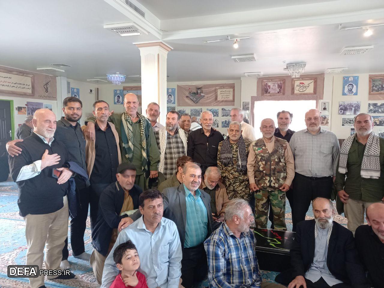 شیرزاد: ایل‌کلهر ۷۵۰ شهید را برای حفظ گیلانغرب تقدیم کرد