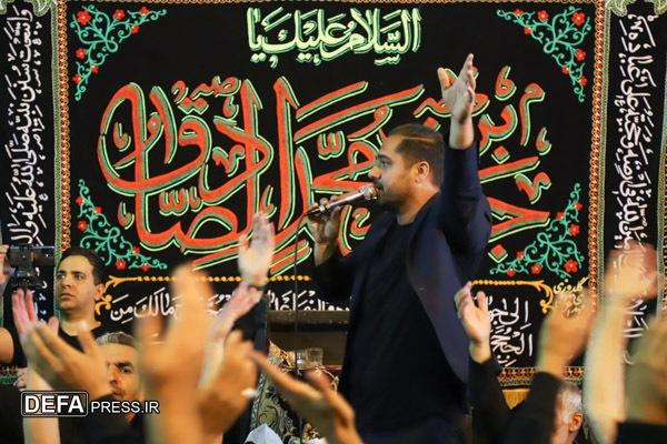 مراسم عزاداری سالروز شهادت امام جعفر صادق(ع) در یزد با حرکت کاروان پیاده برگزار شد+ تصاویر