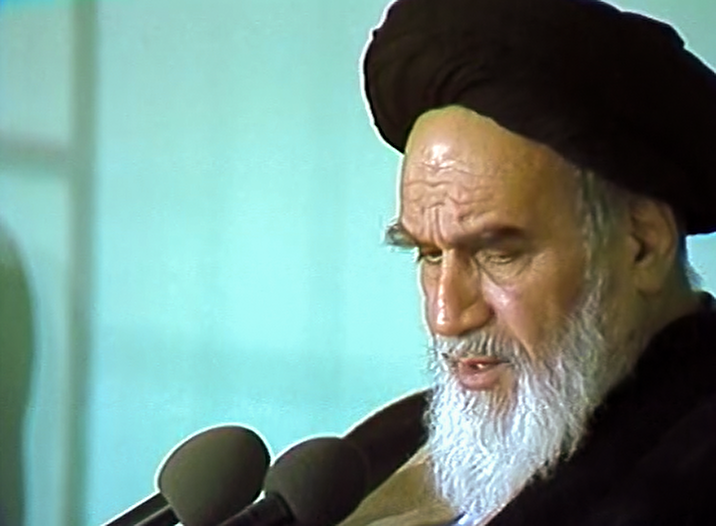 فیلم/ امام خمینی (ره): شن‌های طبس مأمور خدا بودند/ قدرت ایمان در مقابل تمام قدرت‌ها غلبه می‌کند