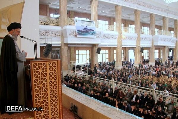 اختلاف‌افکنی خیانت به اسلام و خدمت به دشمنان است
