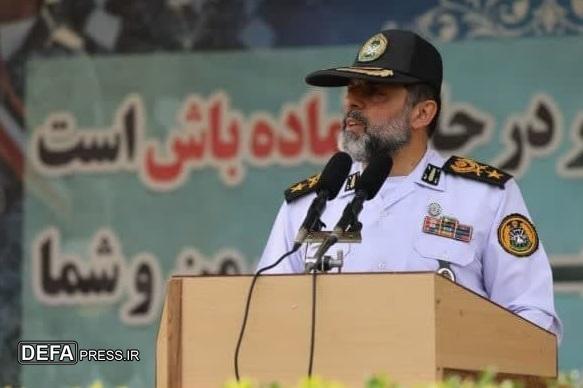 نیروی انسانی متخصص و تجهیزات کارآمد دو مؤلفه حیاتی در تداوم امنیت پایدار/ هوشیاری در برابر جنگ نرم و تبلیغات رسانه‌ای دشمن