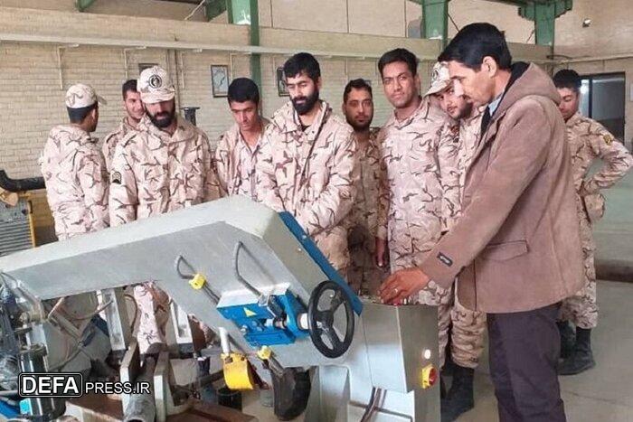 مهارت‌آموزی سربازان، فرصتی برای اشتغال جوانان سیستان و بلوچستان‌