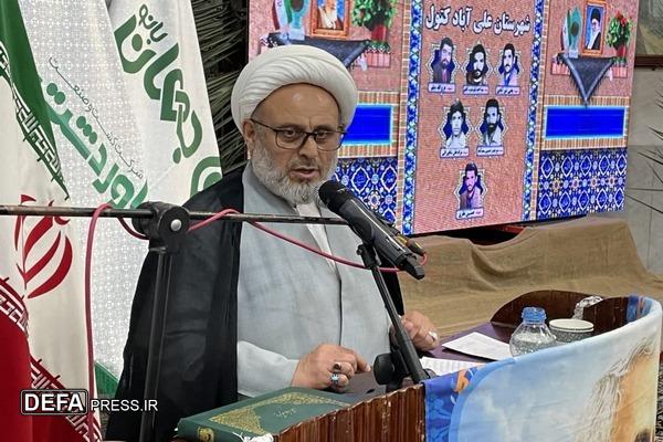 فعالیت و تلاش کارگران، خدمت بزرگ به جامعه اسلامی است