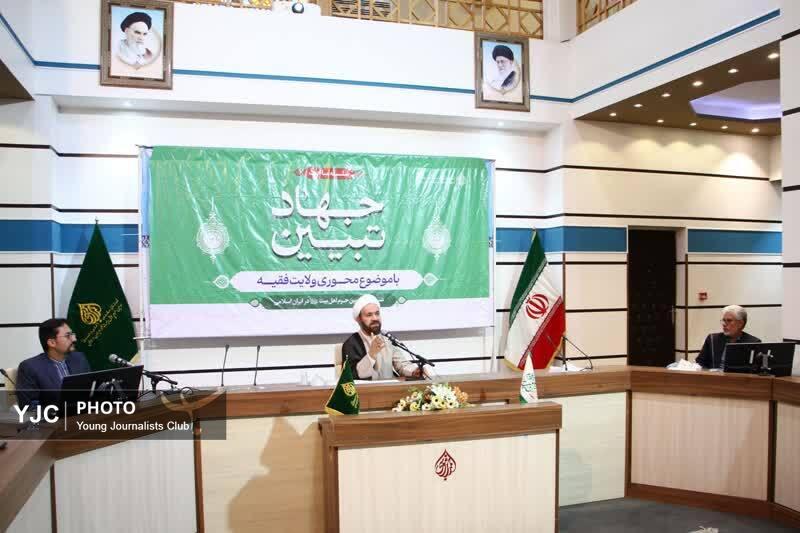 تاکید بر ضرورت انتخاب جبهه در نبرد حق و باطل
