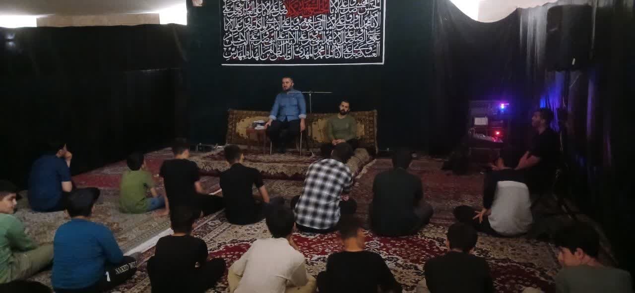 تصاویر/ برنامه های برگزار شده در حسینیه شهدای گمنام باغ موزه استان آذربایجان شرقی
