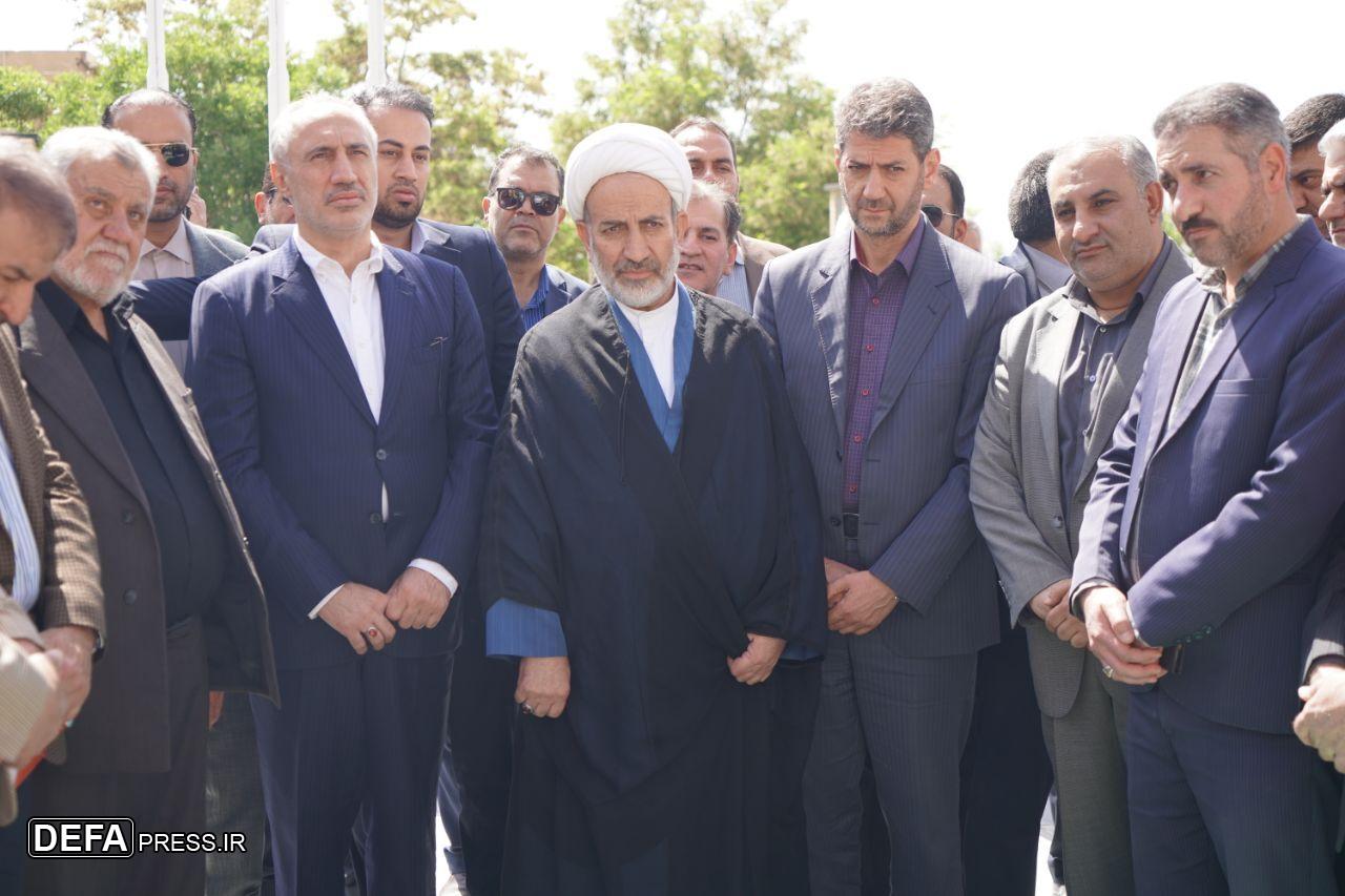 رونمایی از یادمان شهید سیدمهدی موسوی در گلزار شهدای فریدونشهر