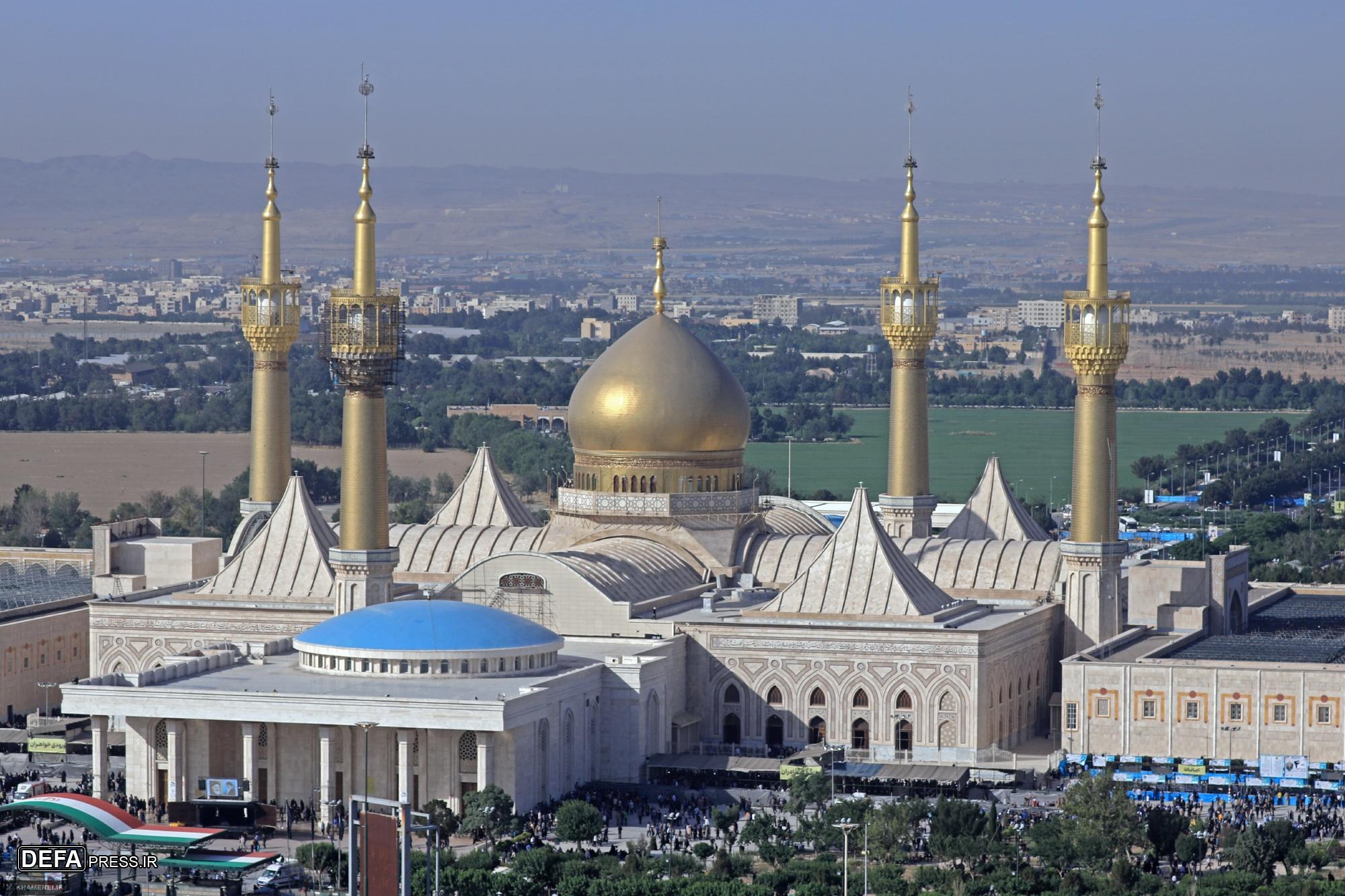 تدارک حرم امام خمینی (ره) برای میزبانی از یک میلیون زائر/ شخصیت‌های ۴۴ کشور جهان به ایران می‌آیند
