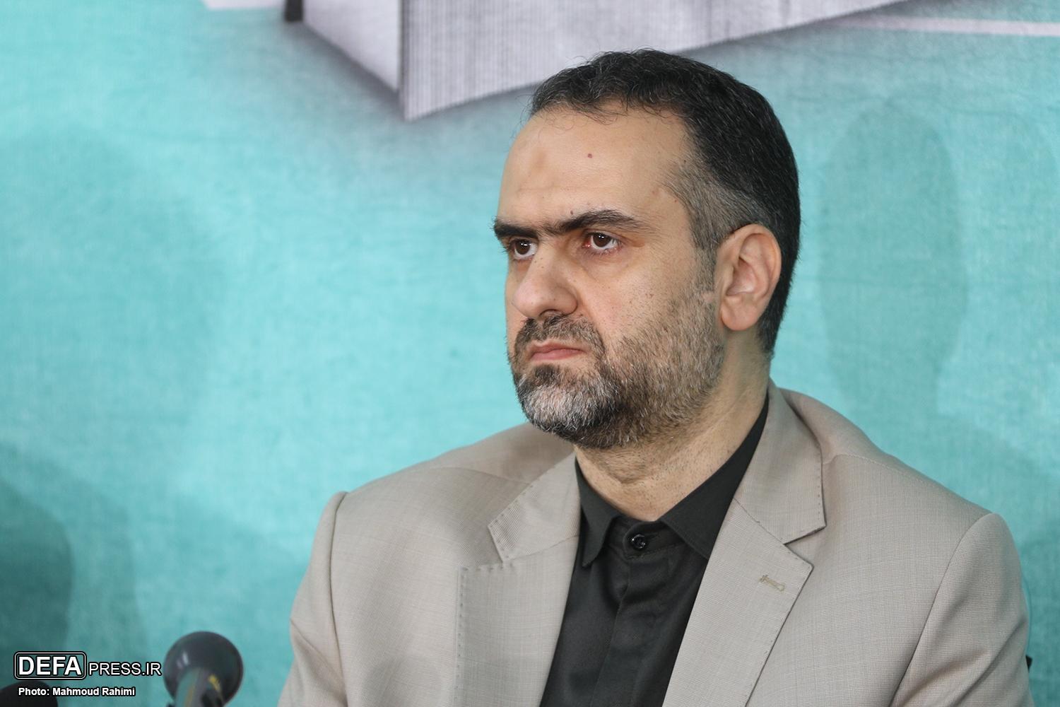 رهبر معظم انقلاب اسلامی تاکید بر تقدیر از نویسندگان جوان دارند