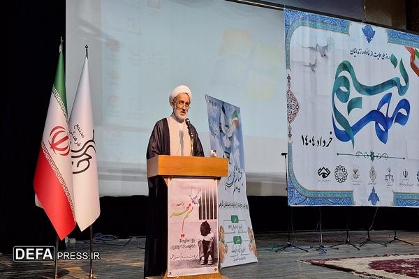 وجه تمایز قیام امام خمینی با دیگر انقلاب‌ها، خدایی بودن آن است