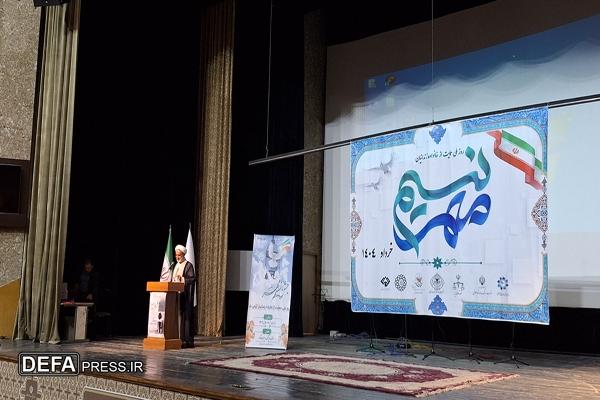 وجه تمایز قیام امام خمینی با دیگر انقلاب‌ها، خدایی بودن آن است