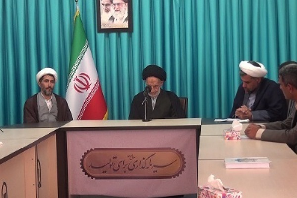 بزرگترین هنر خودشناسی است