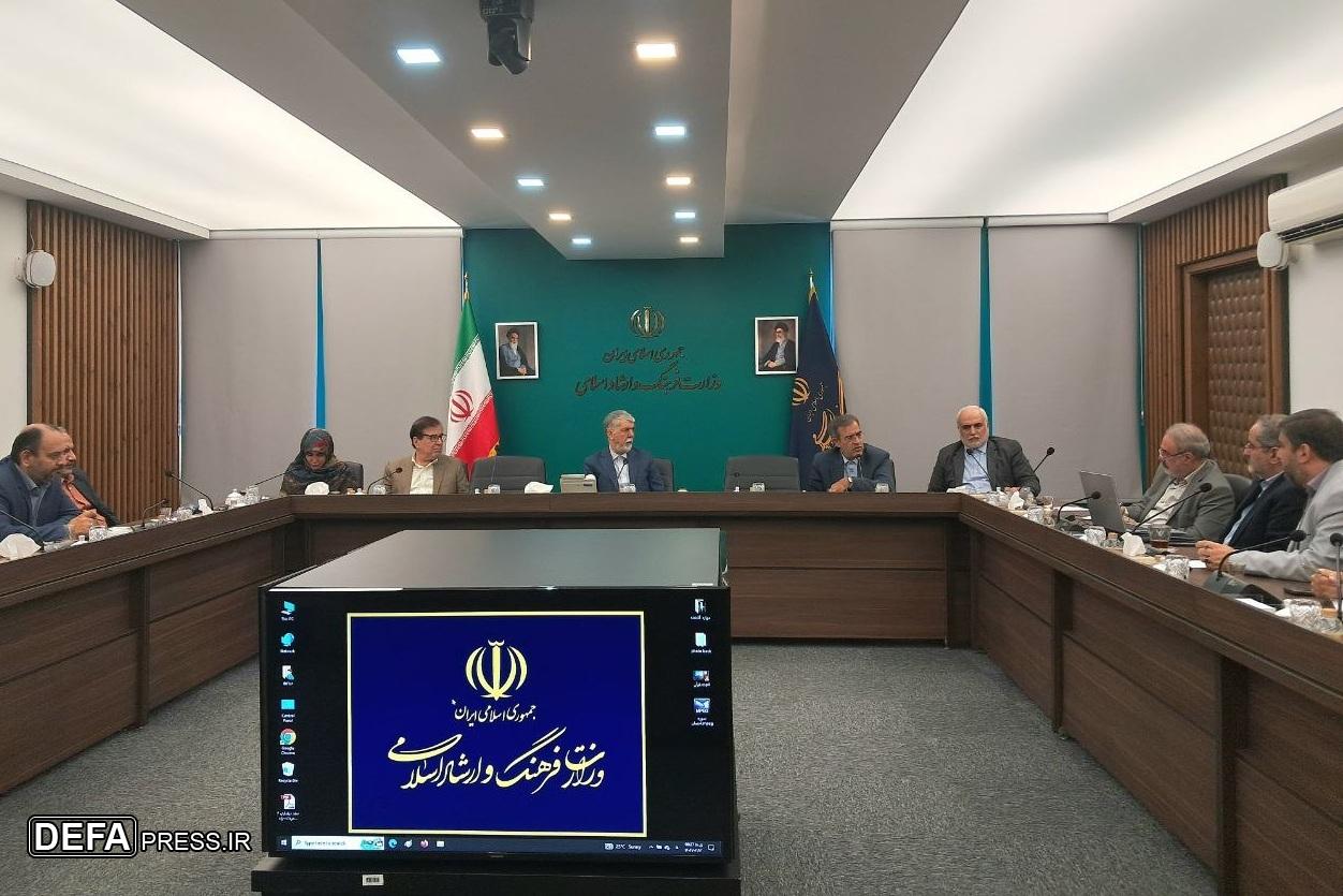 صالحی: سند هنرهای تجسمی باید به اجماع ذینفعان و صنوف مرتبط برسد