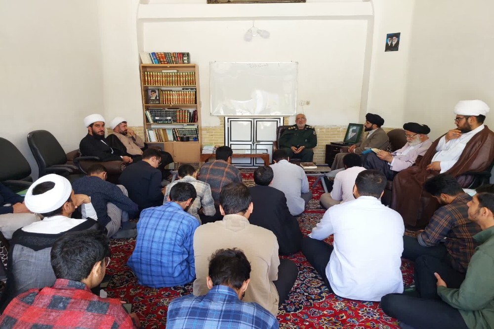 پایان دوره «آموزش روایتگری» ویژه طلاب حوزه علمیه آقا ضیاءالدین
