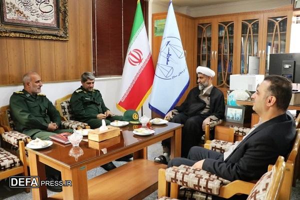 دیدار فرمانده پایگاه شمال نیروی دریایی نداجا با رئیس سازمان قضایی نیرو‌های مسلح استان مازندران+ تصاویر