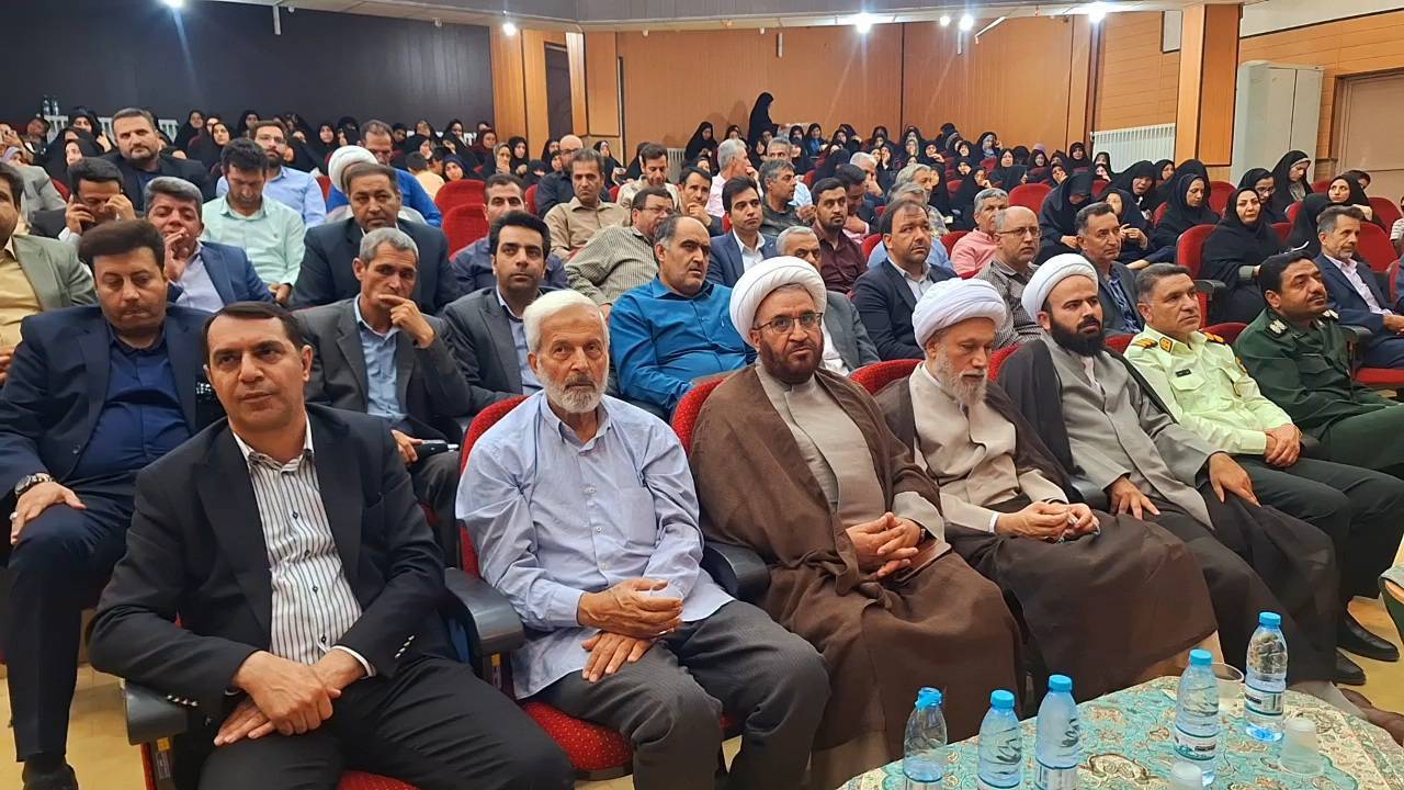دومین اجلاس نماز در شهرستان بوانات برگزار شد